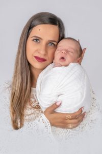 רונית-דיבון-דיווה–צילומים-גדולים-מהחיים-צילומי-ניובורן